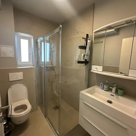 Newly Renovated With Balcony Langen (Hessen)